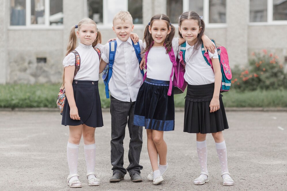 Comparison of public and private school uniforms in Saudi Arabia
