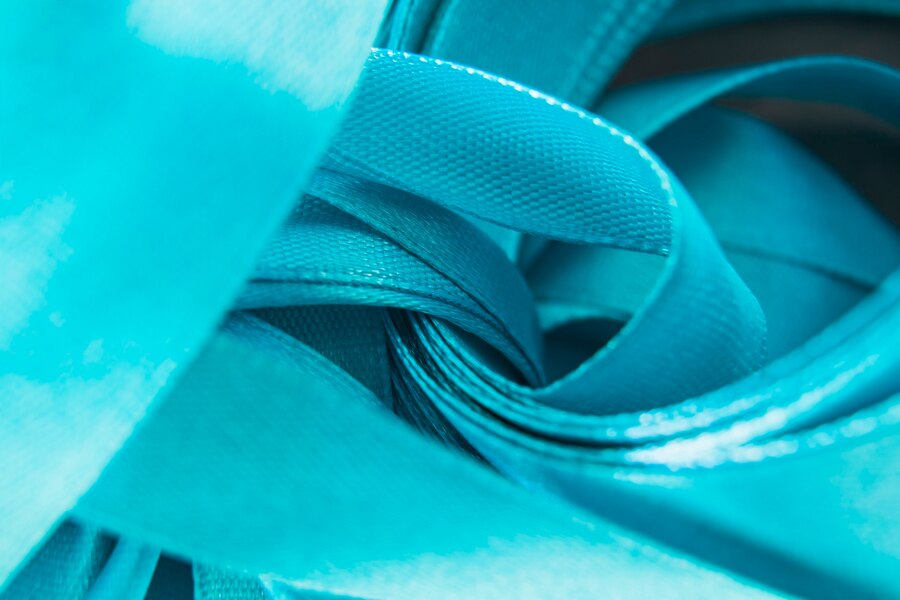 Healthcare professional in temperature-regulating uniform fabric working comfortably in a Saudi hospital